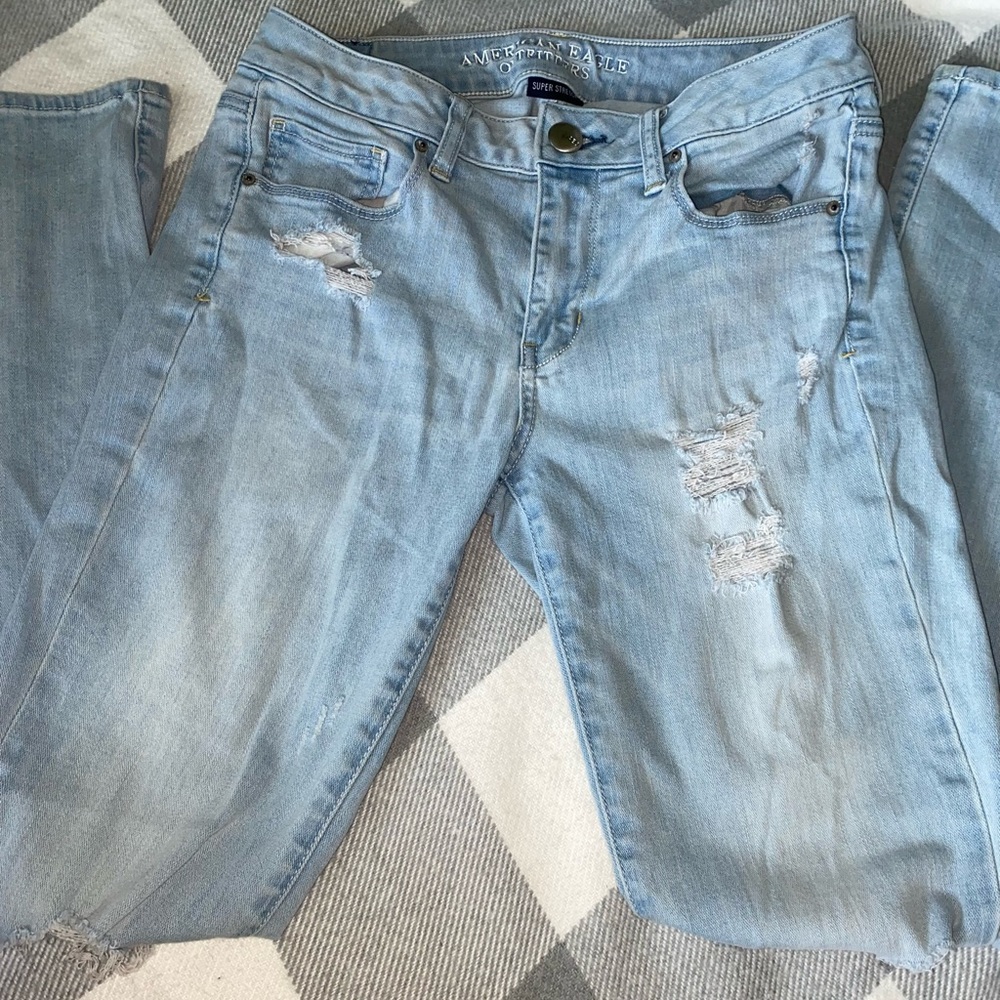 American Eagle Outfitters light wash Skinny Jeans Sz:8